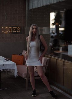 Eliza - escort in Jeddah Photo 1 of 6