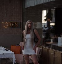 Eliza - escort in Jeddah Photo 1 of 6