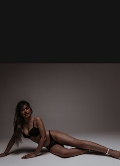 Eliza - escort in Dubai Photo 7 of 8