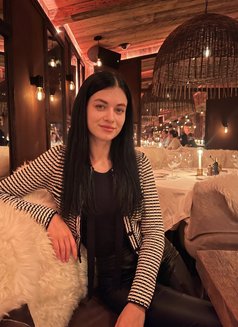 Eliza - escort in Dubai Photo 7 of 7