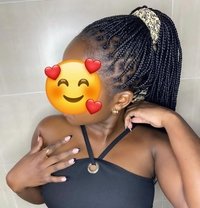 Elizabeth Escort, Nudes, Videos, Video C - puta in Nairobi