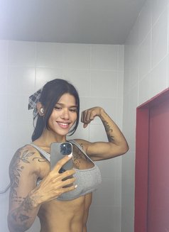 Elizabeth Jones - Transsexual escort in Bangkok Photo 11 of 12