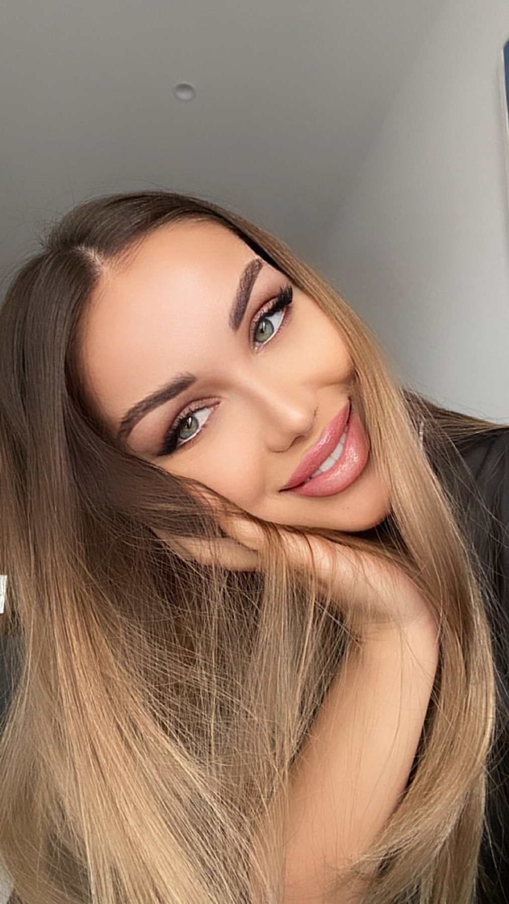 Elizabeth, Latvian escort in Dubai (2)