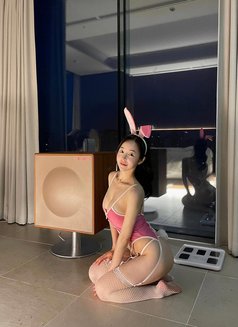 Elizabeth 🇰🇷 - escort in Bangkok Photo 3 of 6