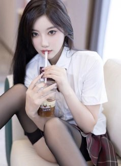 Elizabeth 🇰🇷 - escort in Bangkok Photo 6 of 10
