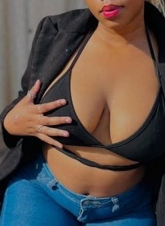 ELIZER NEW ARRIVAL IN MUMBAI - escort in Mumbai Photo 5 of 8