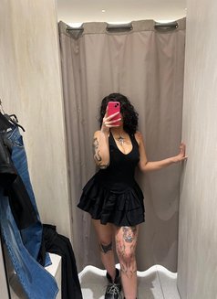 ella big ass italy girl - escort in Muscat Photo 9 of 12