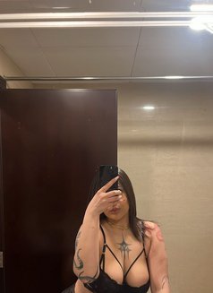 ella big ass girl - escort in Muscat Photo 12 of 17