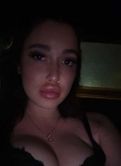Ella - escort in Beirut Photo 2 of 11