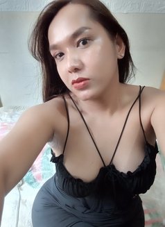 Ts ella - Transsexual escort in Macao Photo 5 of 12