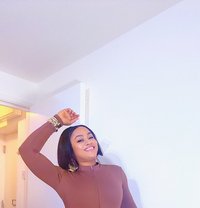 Ella Divas - puta in Cotonou