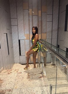 Ella Divas - escort in Cotonou Photo 4 of 6