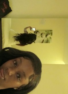 Ella - escort in Nairobi Photo 2 of 4