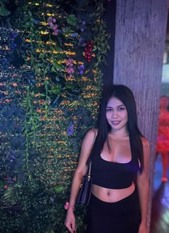 Ella - escort in Ho Chi Minh City Photo 6 of 8