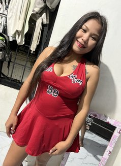 Ella - escort in Manila Photo 6 of 8
