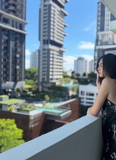 Ella - Acompañante transexual in Singapore Photo 5 of 6