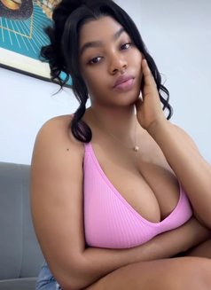 Ella - puta in Erbil Photo 3 of 3