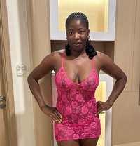 Ella - escort in Lomé