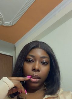 Ella - escort in New Delhi Photo 7 of 8