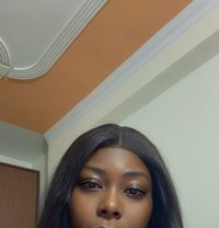 Ella - escort in New Delhi