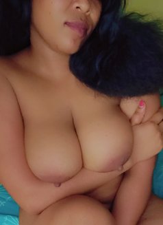 ELLA HORNY BITCH QUIN-SQUIRTS,BDSM,BJ - puta in Gurgaon Photo 2 of 26