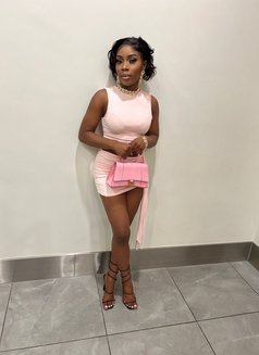 Ella (Hottest Squirter In Abu Dhabi) - escort in Abu Dhabi Photo 5 of 5
