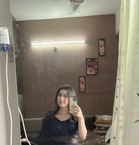 Ella - escort in Indore
