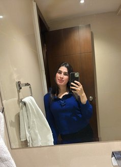 Ella - escort in Indore Photo 5 of 15