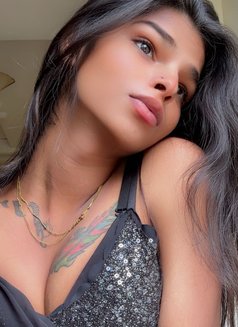 Ella - Acompañantes transexual in New Delhi Photo 4 of 6