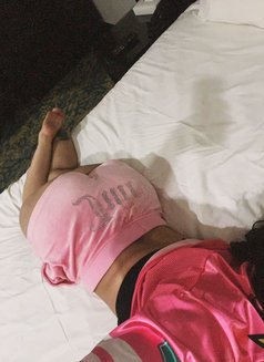 Ella (italy & iranian) - escort in Muscat Photo 17 of 17