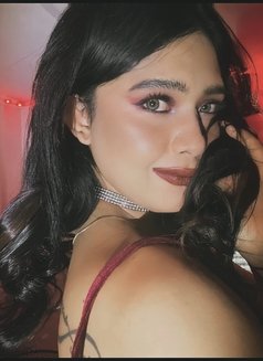 Ella Mae - Transsexual escort in Manila Photo 3 of 7