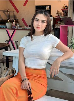 Ella - escort in Kuala Lumpur Photo 5 of 8