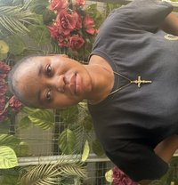 Ella - puta in Ibadan