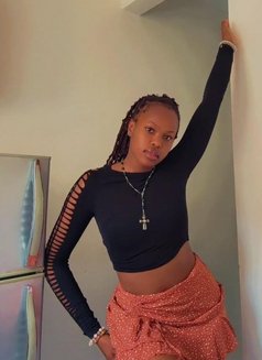 Ella - escort in Noida Photo 1 of 4