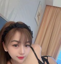 Tiffany - escort in Singapore