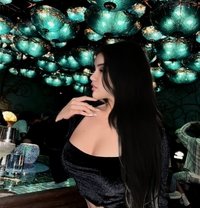 Ellah - escort in Tokyo