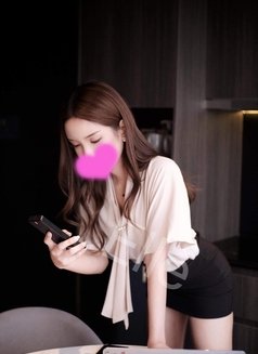 Elle college student in Seoul - escort in Seoul Photo 21 of 22