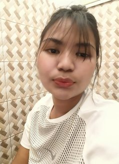 Clara - escort in Dammam Photo 1 of 2