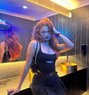 Elle - Transsexual escort in Manila Photo 1 of 7