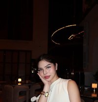 Elle - Transsexual escort in Manila