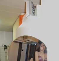 Elle - Transsexual escort in Manila