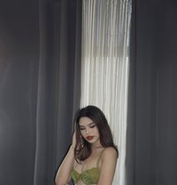 Elle - Acompañantes transexual in Manila