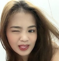 Elle Hot Davao - puta in Davao