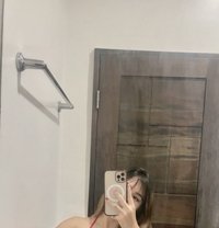 Elle Hot Davao - puta in Davao