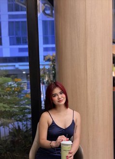 Elle Hottie Just Arrived - puta in Quezon Photo 1 of 5