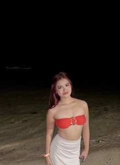 Elle Hottie Just Arrived - puta in Quezon Photo 2 of 5