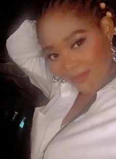 Elle - puta in Lagos, Nigeria Photo 1 of 1