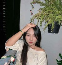 Elle sexy fucking star - Masajista in Bangkok