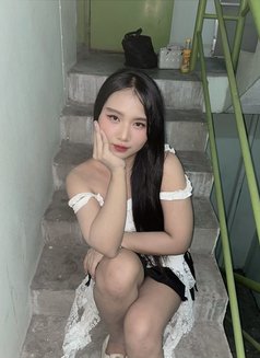 Elle sexy fucking star - Masajista in Bangkok Photo 5 of 6