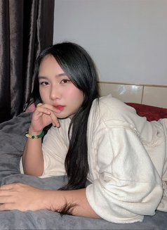 Elle sexy fucking star - Masajista in Bangkok Photo 6 of 6